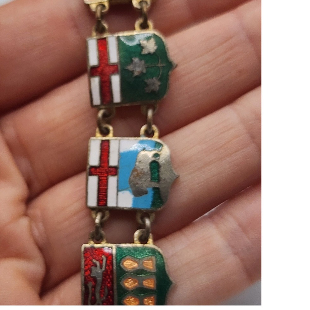 Vintage Estate Bracelet Travel Enamel Canadian Province Crest Shield 7in